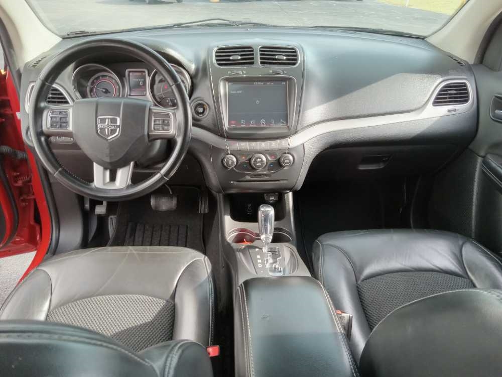 DODGE JOURNEY CROSSROAD