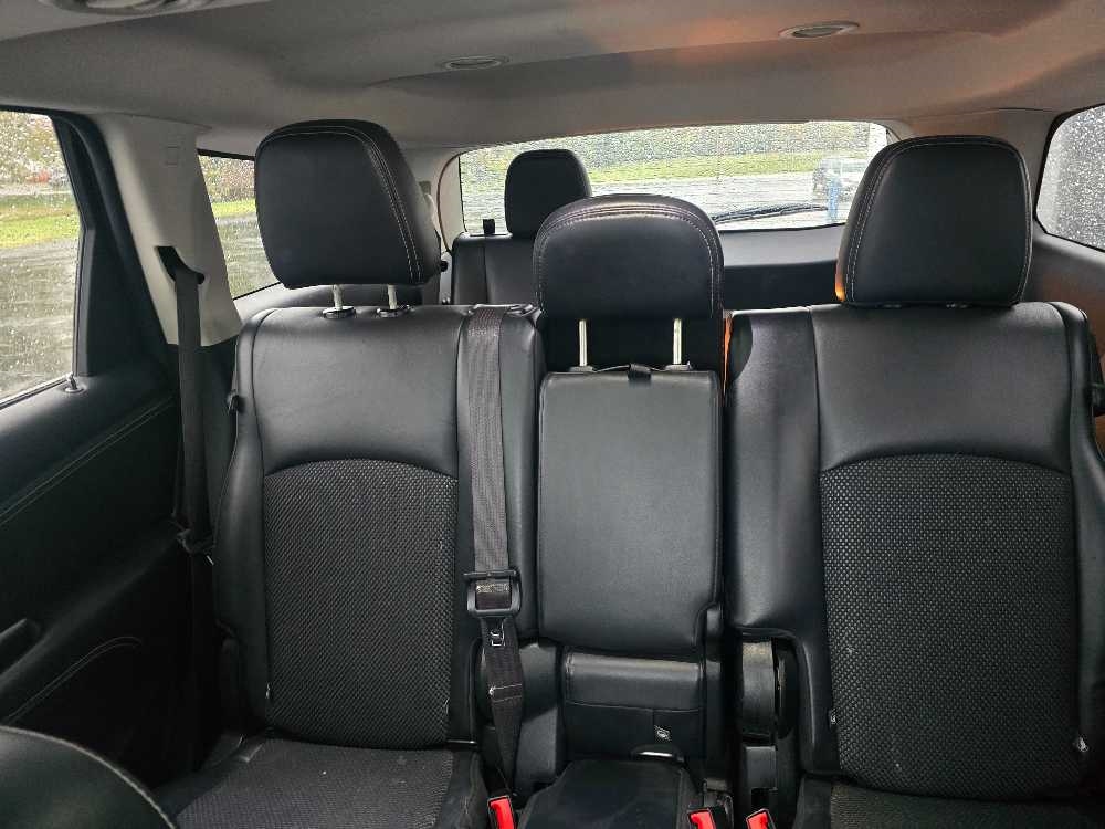 DODGE JOURNEY CROSSROAD