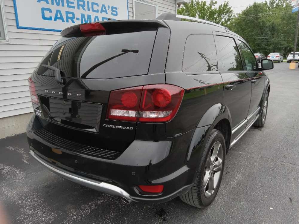 DODGE JOURNEY CROSSROAD