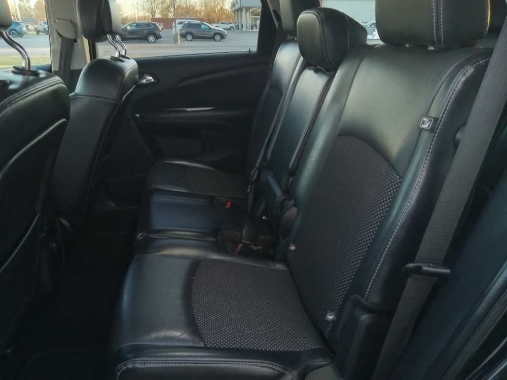 DODGE JOURNEY CROSSROAD