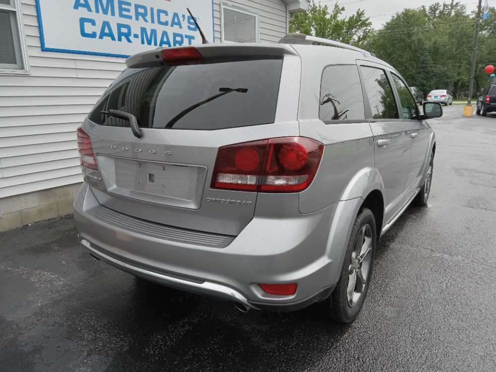 DODGE JOURNEY CROSSROAD