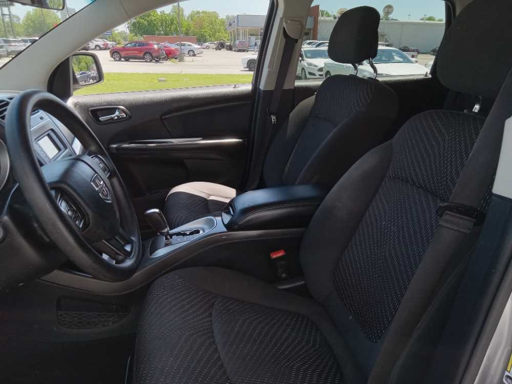 DODGE JOURNEY SXT