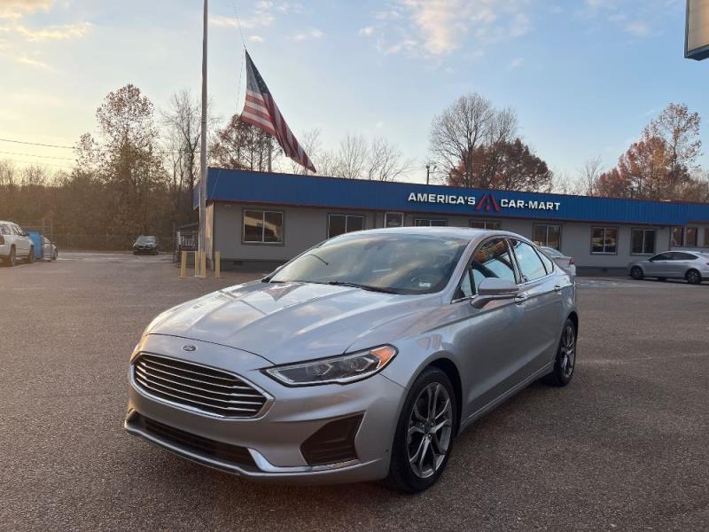 2020 Ford Fusion SEL's photo
