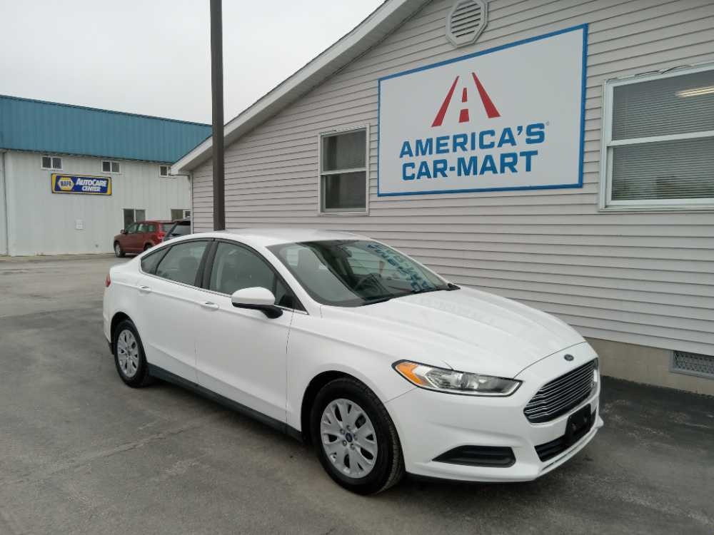 FORD FUSION S