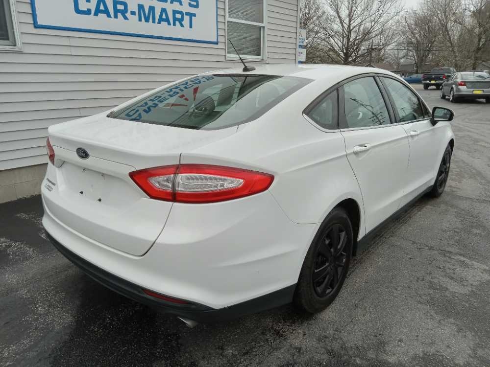 FORD FUSION S