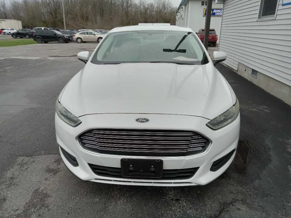 FORD FUSION S