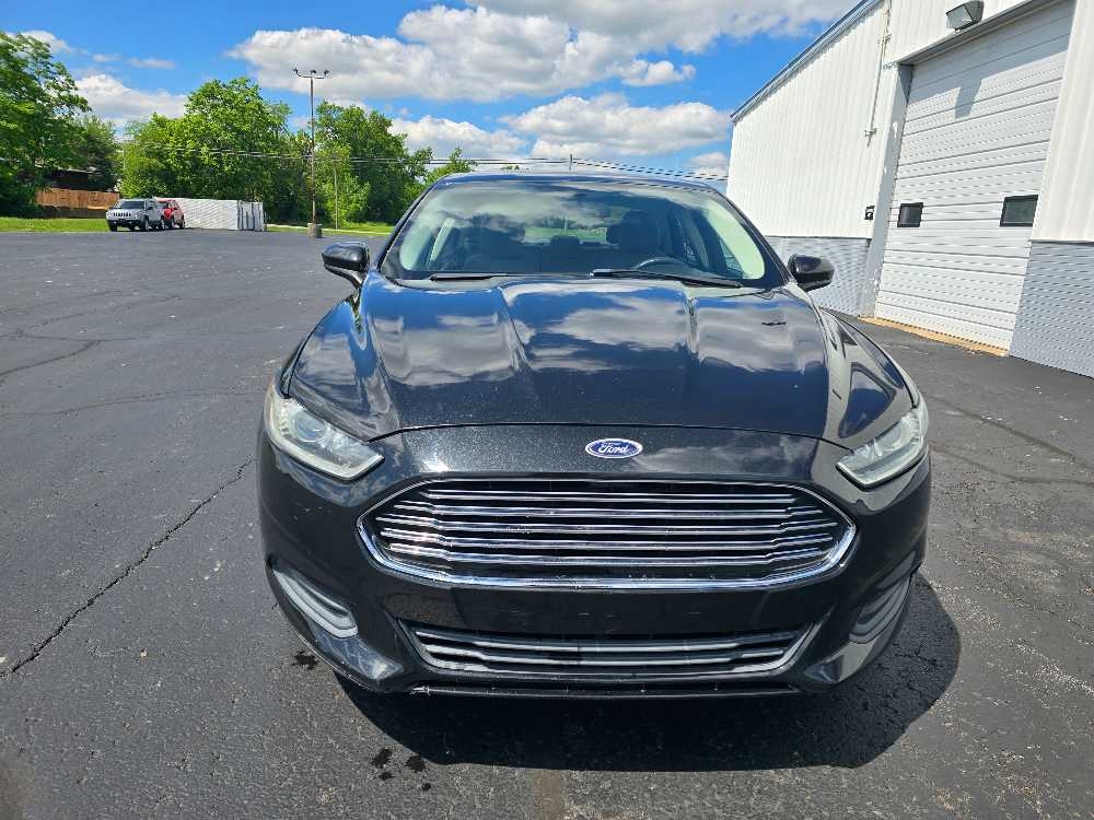 FORD FUSION S