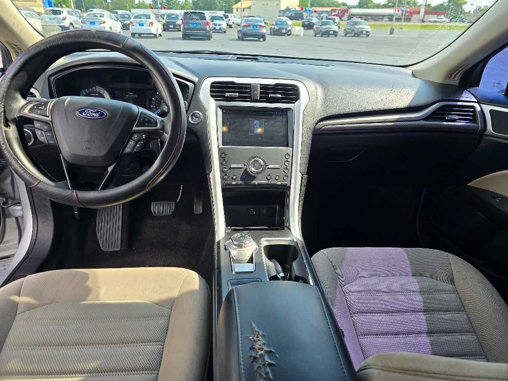 FORD FUSION S