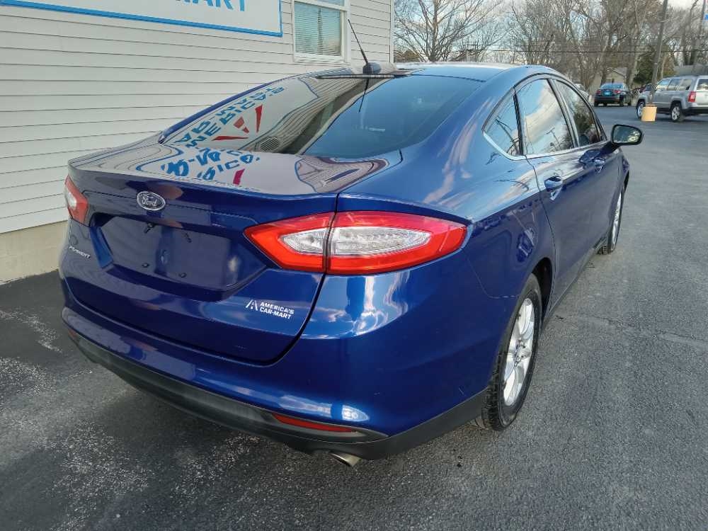 FORD FUSION S
