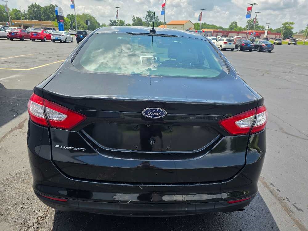 FORD FUSION S