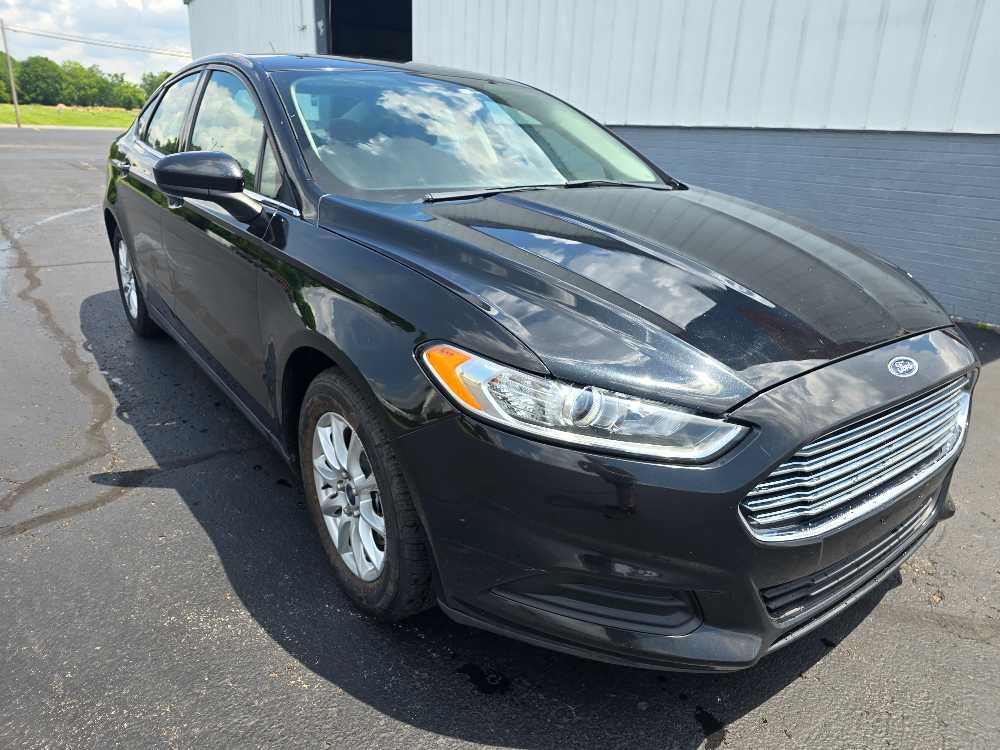FORD FUSION S