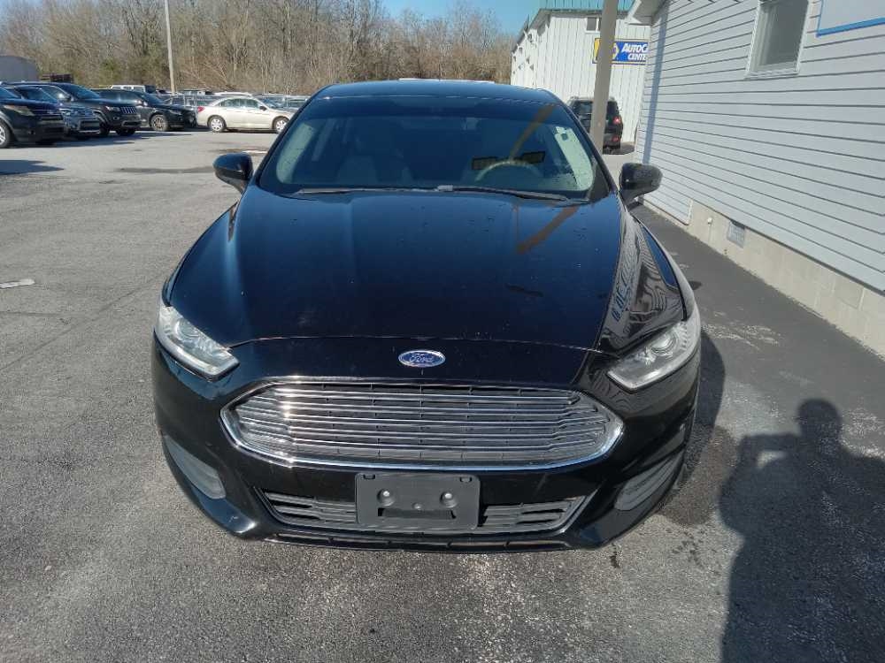 FORD FUSION S