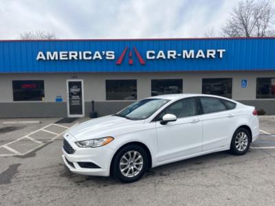 2017 Ford Fusion S's photo