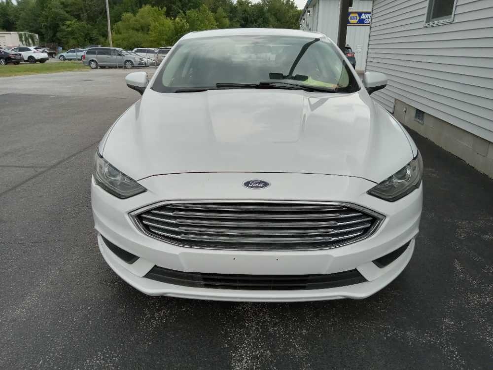 FORD FUSION SE