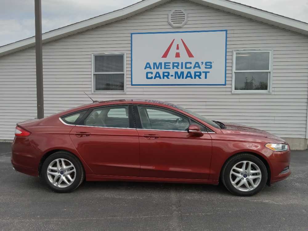 FORD FUSION SE