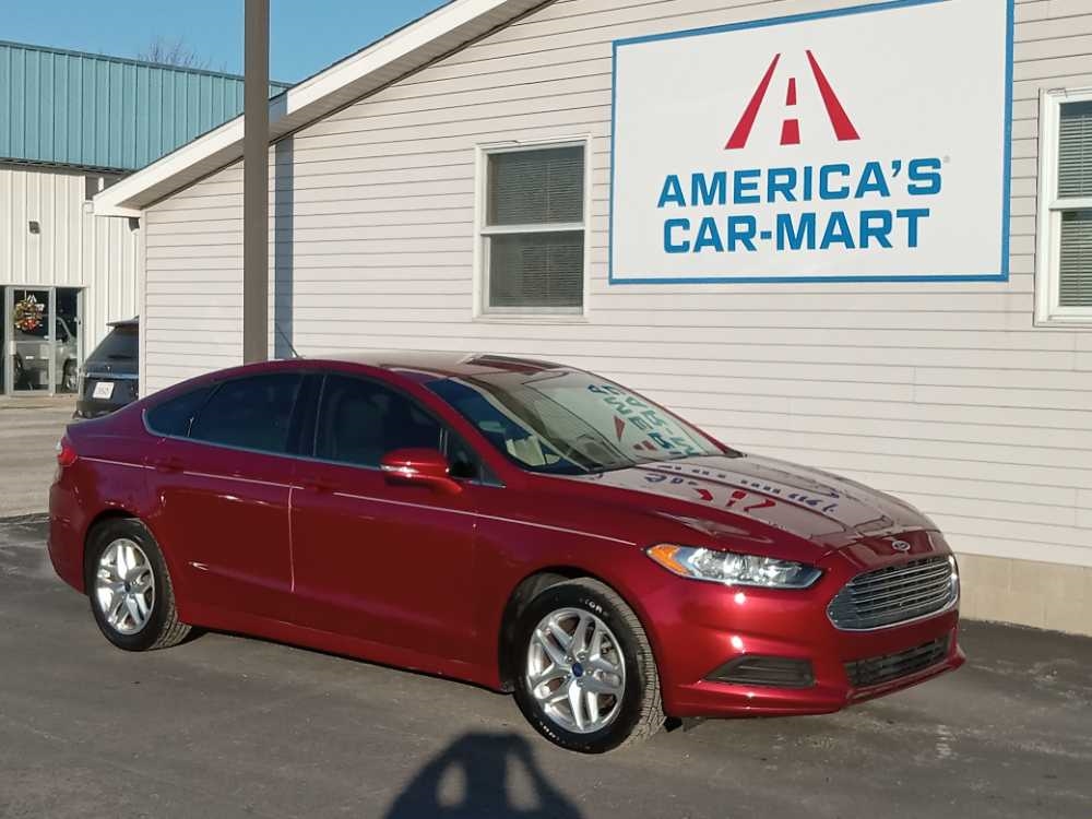 FORD FUSION SE