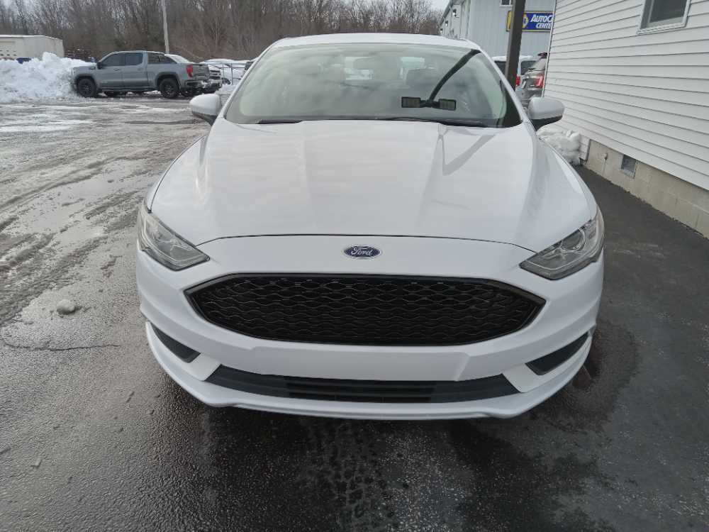 FORD FUSION SE