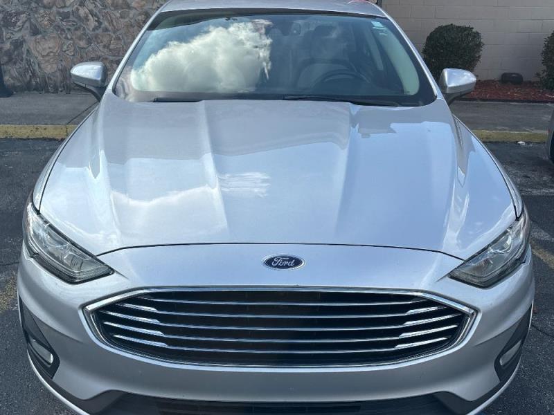 2013 Ford Fusion SE's photo