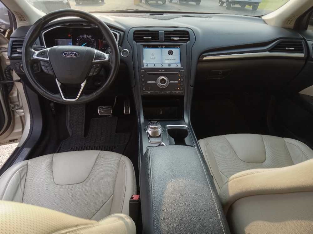 FORD FUSION TITANIUM