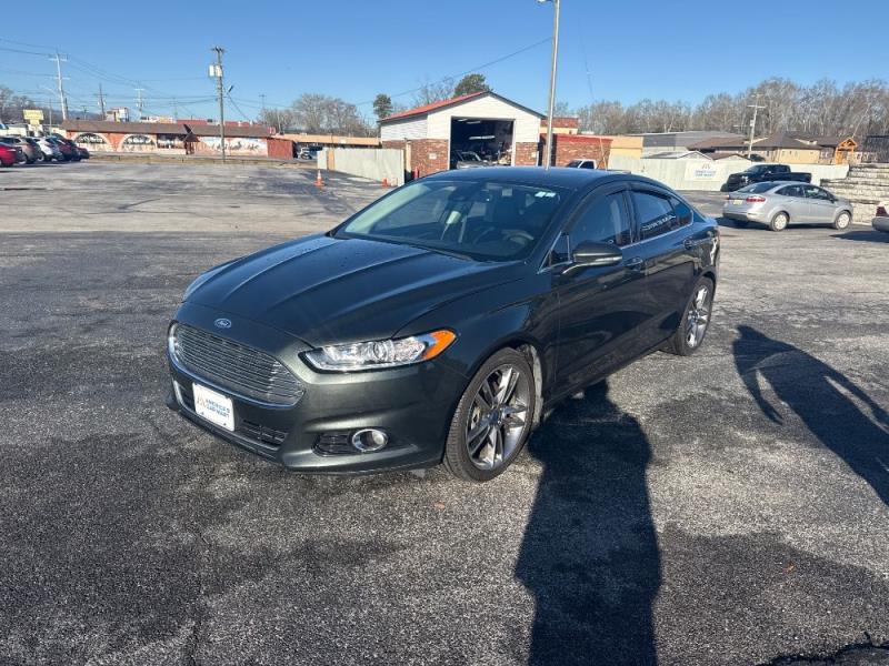 2015 Ford Fusion Titanium's photo