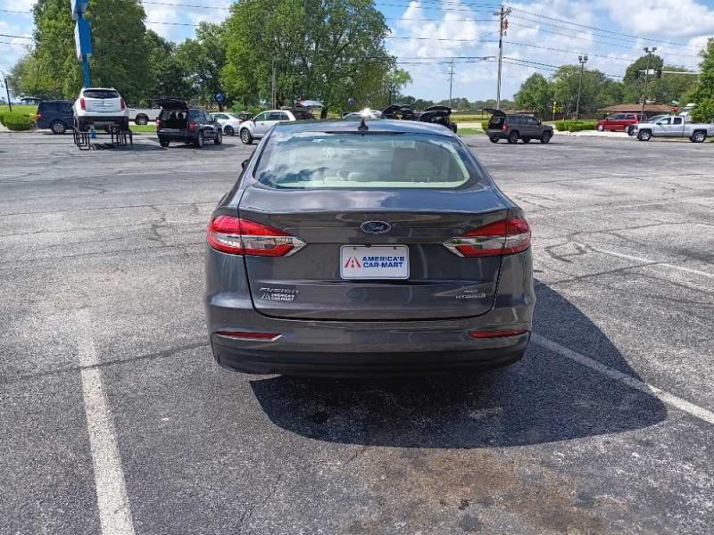 Image of 2019 Ford Fusion SE Hybrid