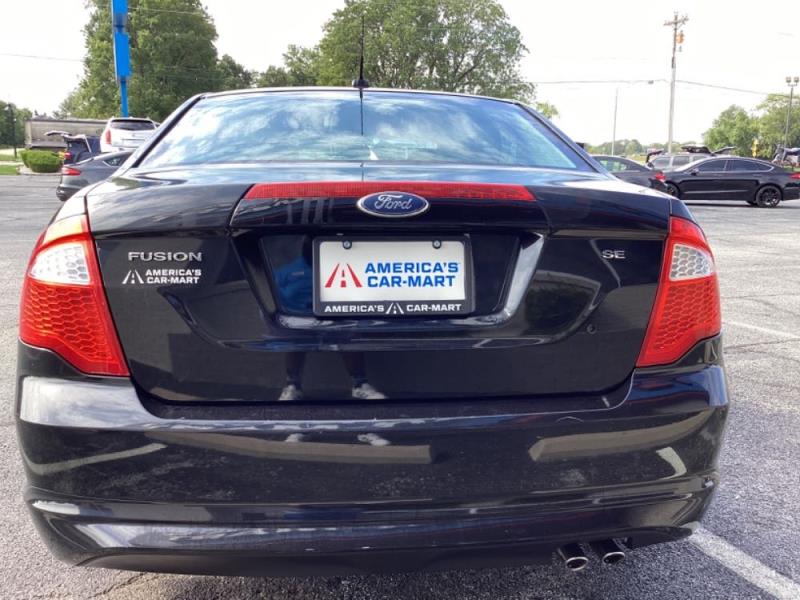 Image of 2011 Ford Fusion SE