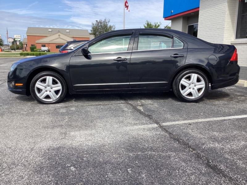 Image of 2011 Ford Fusion SE