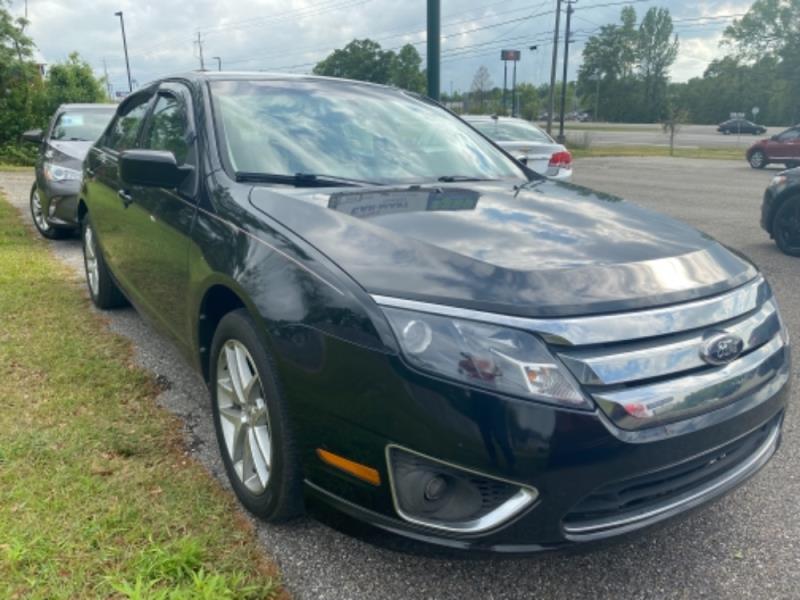 2012 Ford Fusion SEL's photo