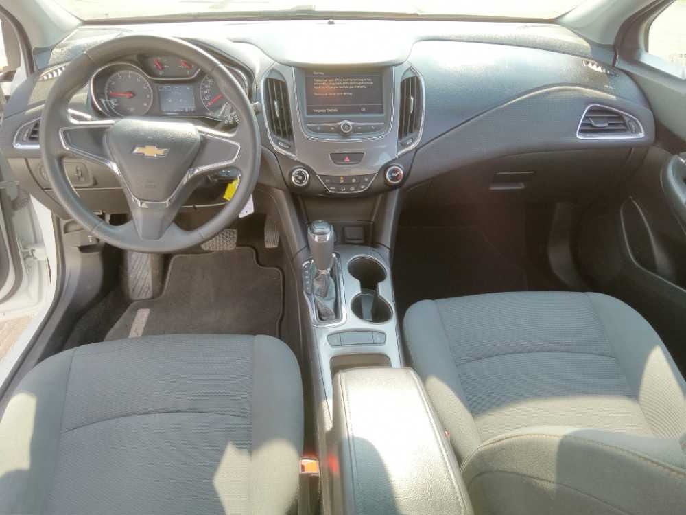 CHEVROLET CRUZE LS