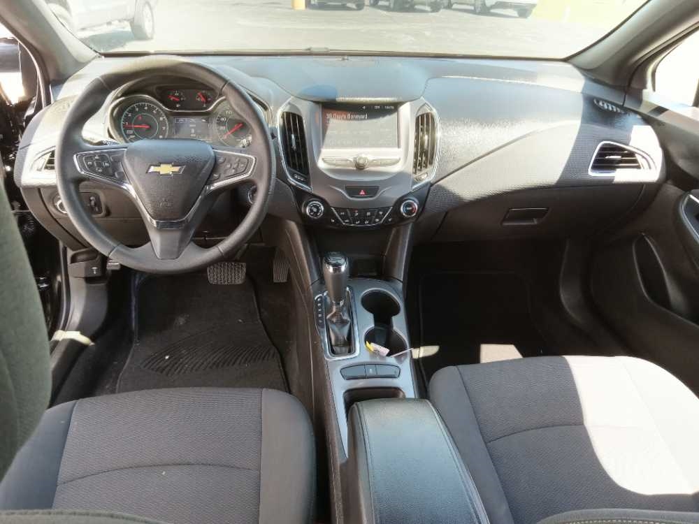 CHEVROLET CRUZE LT