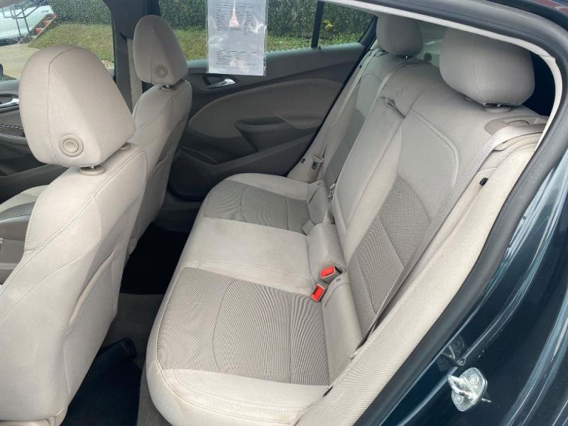 2017 Chevrolet Cruze LT's photo