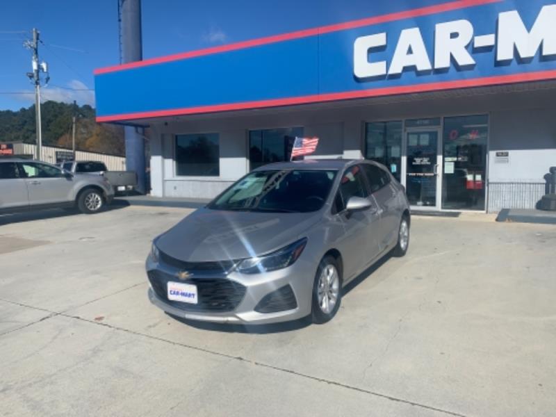 2019 Chevrolet Cruze LT's photo