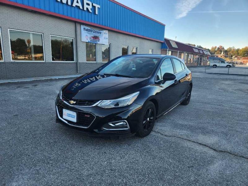 2018 Chevrolet Cruze LT's photo