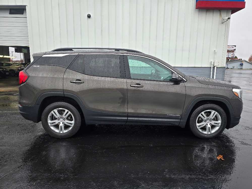 GMC TERRAIN SLE