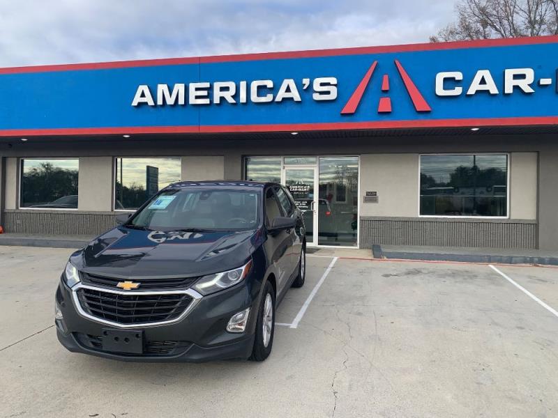 2020 Chevrolet Equinox LS's photo