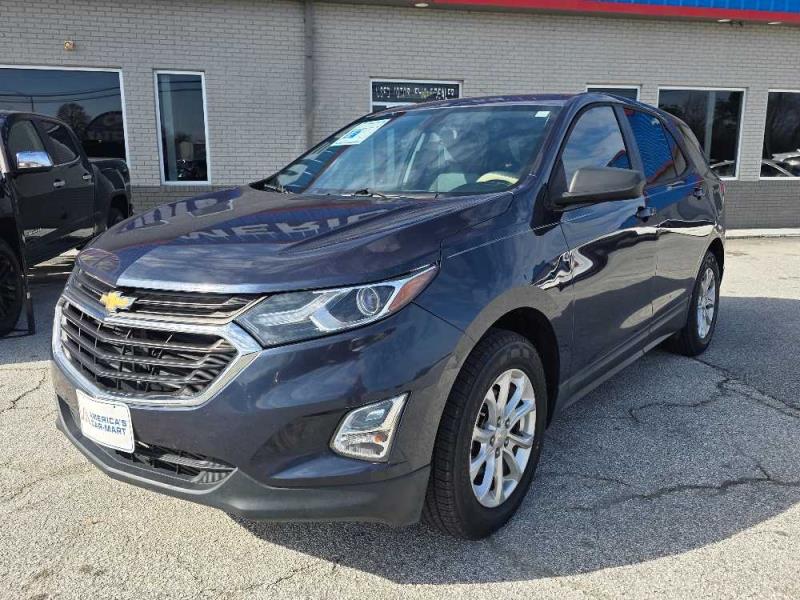 2018 Chevrolet Equinox LS's photo