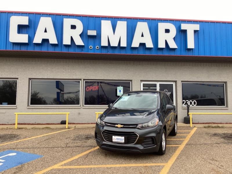 2019 Chevrolet Trax LS's photo