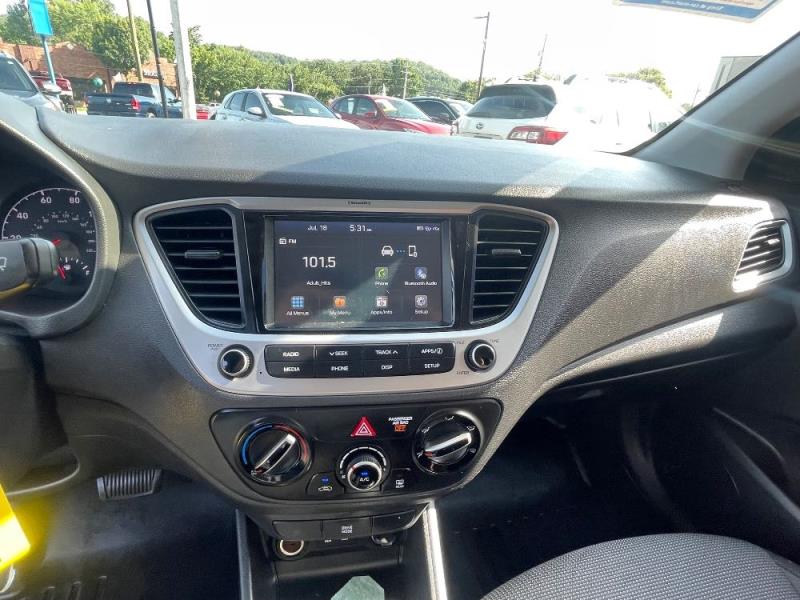 Image of 2019 Hyundai Accent SEL