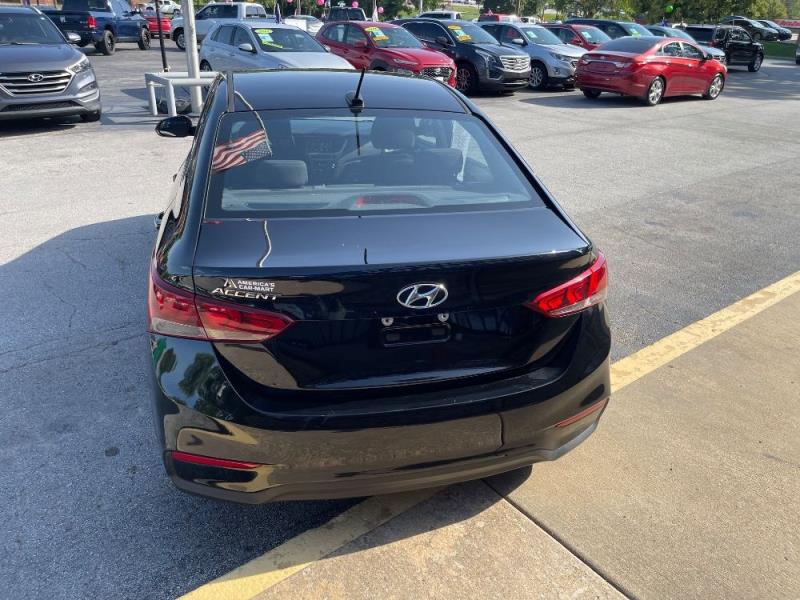 Image of 2019 Hyundai Accent SEL