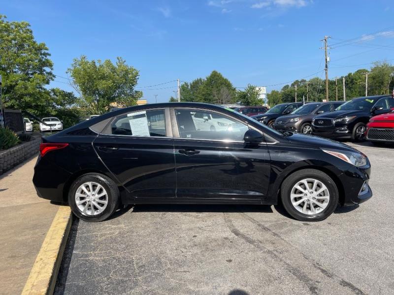 Image of 2019 Hyundai Accent SEL