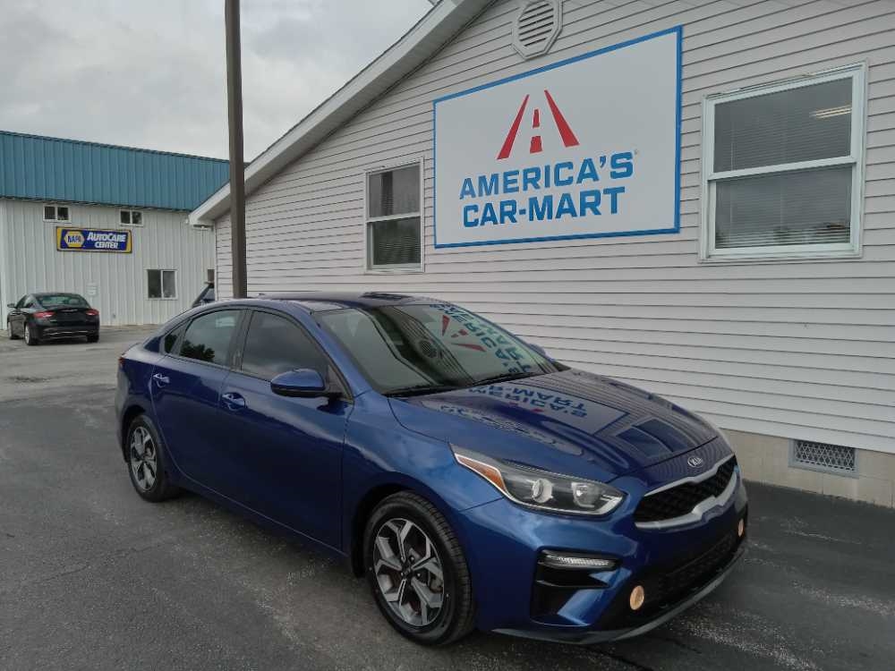 KIA FORTE FE; LXS