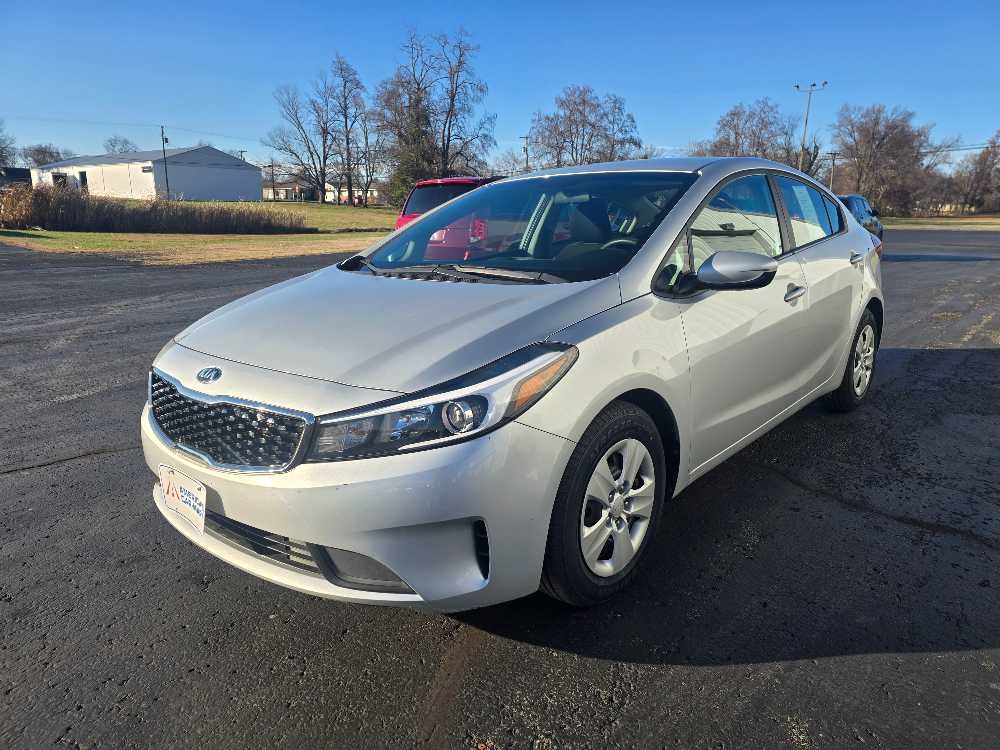 2017 KIA FORTE LX