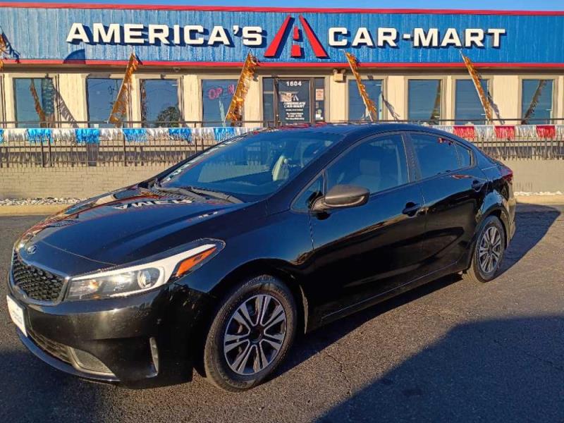 2017 Kia Forte LX's photo