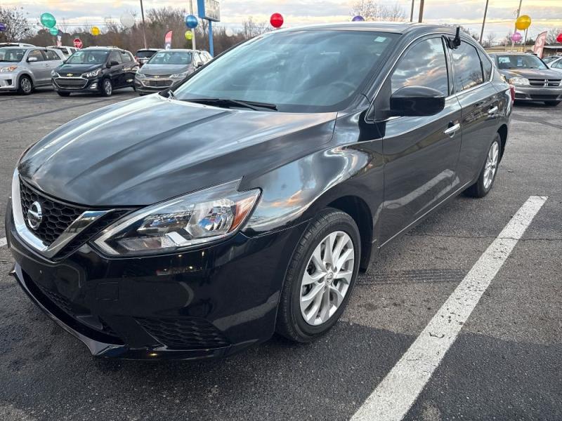 2019 Nissan Sentra S's photo
