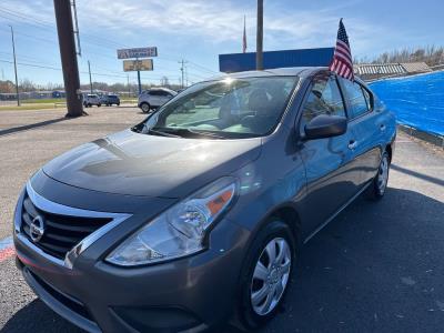 2019 Nissan Versa