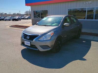 2019 Nissan Versa