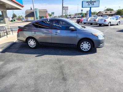 2019 Nissan Versa