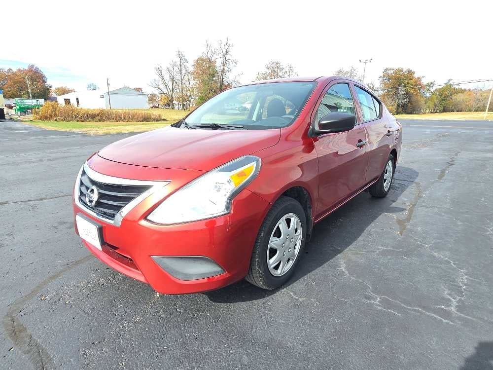 2016 Nissan Versa Sedan S Plus's photo
