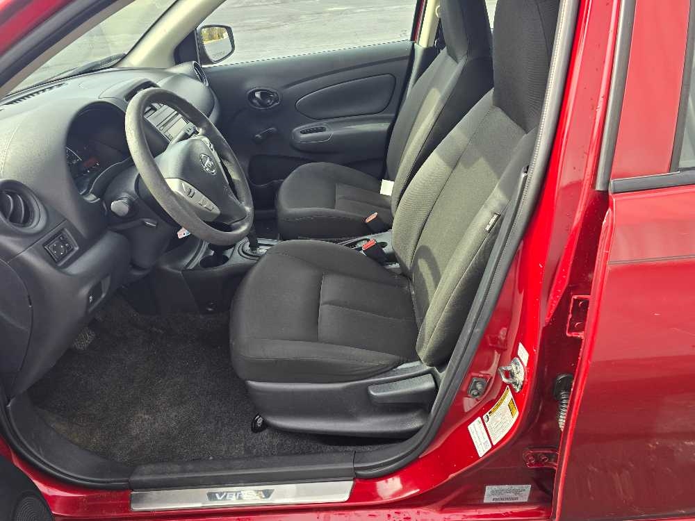 NISSAN VERSA S; SL; SV