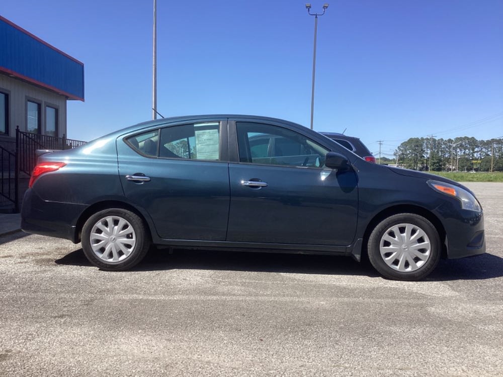 2016 NISSAN VERSA S; SL; SV